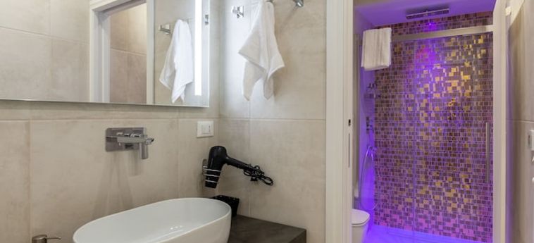 Hotel Y Arcillos Luxury Rooms:  LECCE