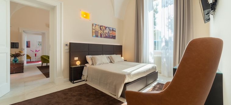 Hotel Y Arcillos Luxury Rooms:  LECCE