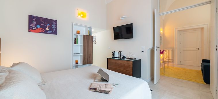 Hotel Y Arcillos Luxury Rooms:  LECCE