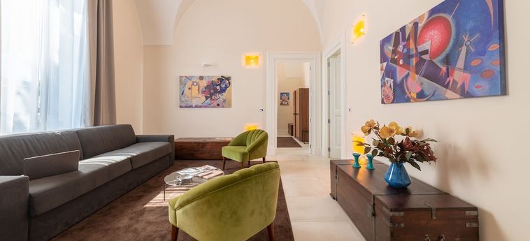 Hotel Y Arcillos Luxury Rooms:  LECCE