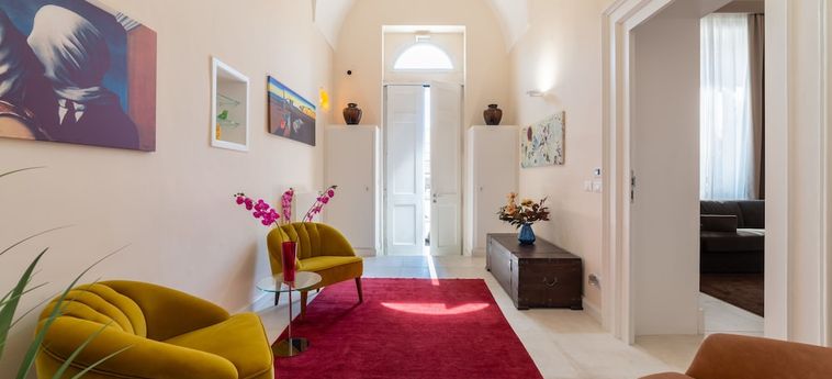 Hotel Y Arcillos Luxury Rooms:  LECCE
