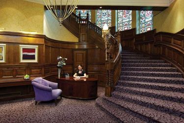 Hotel Quebecs:  LEEDS