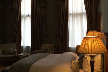 Hotel Quebecs:  LEEDS