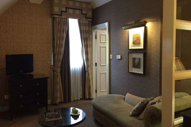 Hotel Quebecs:  LEEDS