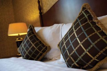 Hotel Quebecs:  LEEDS