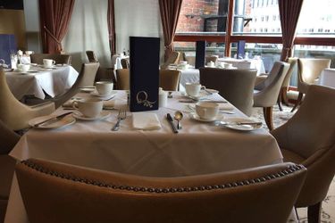 Hotel Quebecs:  LEEDS