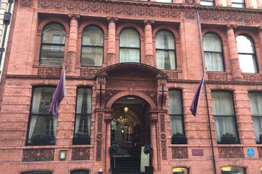 Hotel Quebecs:  LEEDS