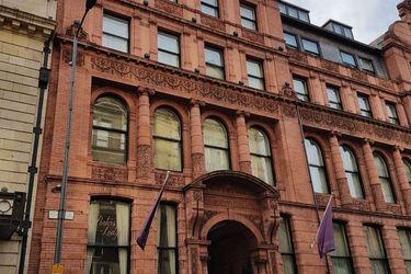 Hotel Quebecs:  LEEDS