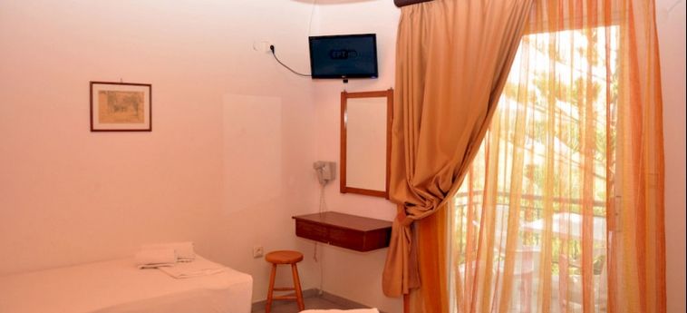 Hotel Digenis Rooms:  LEFKADA