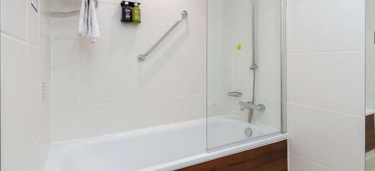 Hotel Holiday Inn Express Leigh - Sports Village Leigh : Photo 