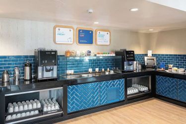 Hotel Holiday Inn Express Leigh - Sports Village Leigh: Photo 