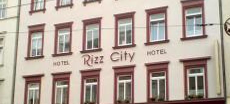 Hotel-Restaurant Rizz City:  LEIPZIG