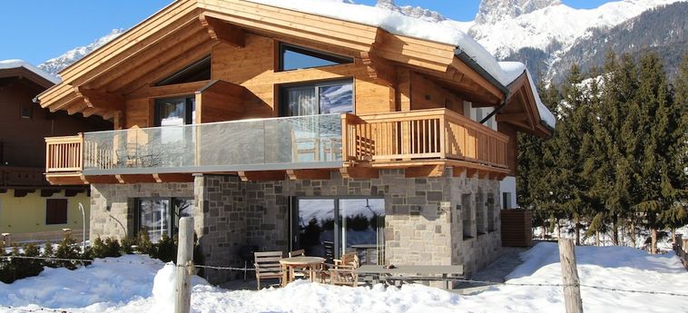 MODERN HOLIDAY HOME IN LEOGANG WITH PRIVATE SAUNA 4 Stelle