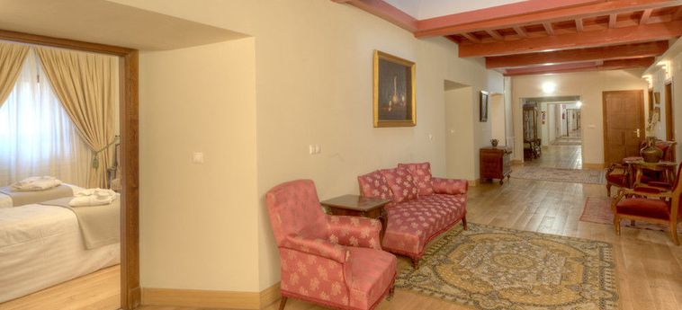 Hotel Real Colegiata San Isidoro:  LEON