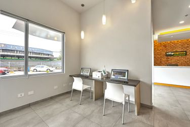 Hotel City Express Junior By Marriott Leon Centro De Convenciones Leon: Photo 