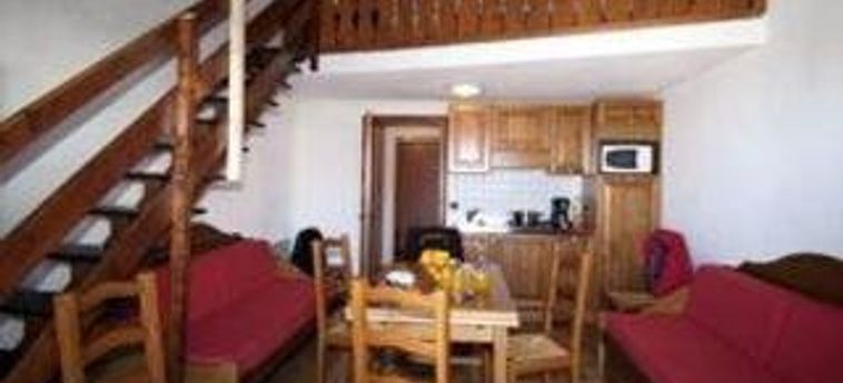 Hotel Front De Neige Les Carroz D'araches: Foto 