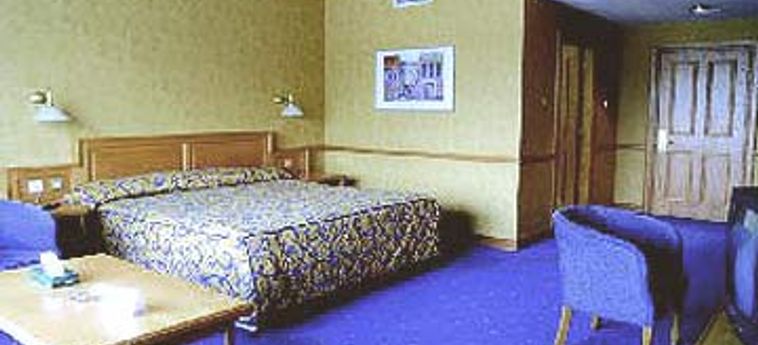 Hotel Mount Errigal:  LETTERKENNY