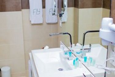 Fly Hotel Libreville: Photo 