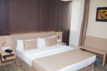 Fly Hotel Libreville: Photo 
