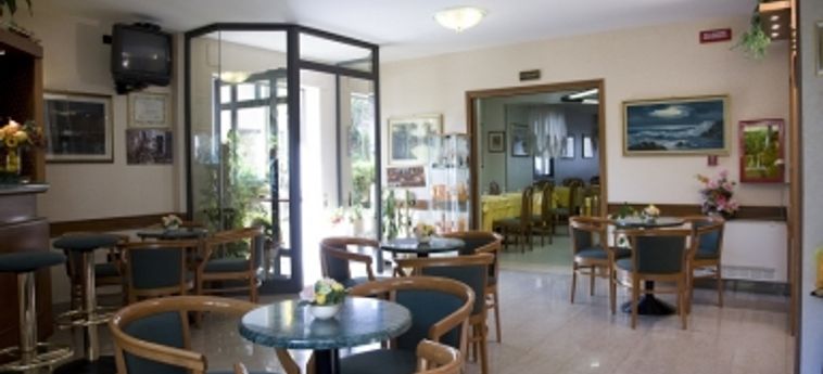 Hotel Fortunella:  LIDO DI CAMAIORE - LUCCA