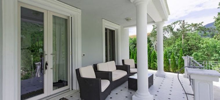 Hotel Villa Raffaela Lido Di Camaiore - Lucca : Photo 
