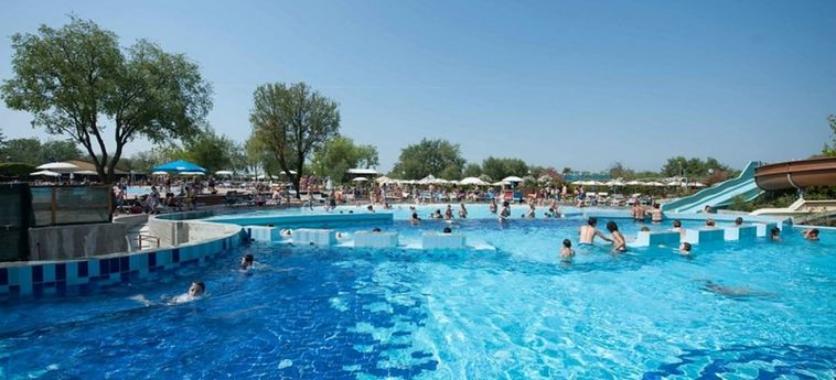 SPINA CAMPING VILLAGE 4 Stelle