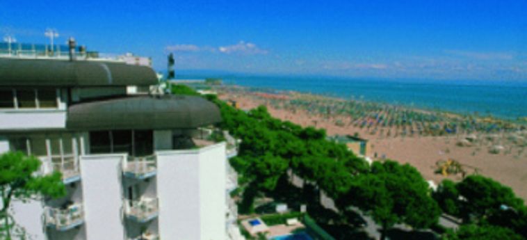 Grand Hotel Playa:  LIGNANO SABBIADORO - UDINE