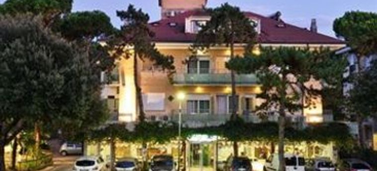 Hotel Mimosa:  LIGNANO SABBIADORO - UDINE