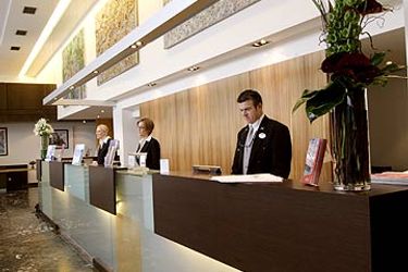 Hotel Crowne Plaza Lille - Euralille:  LILLE