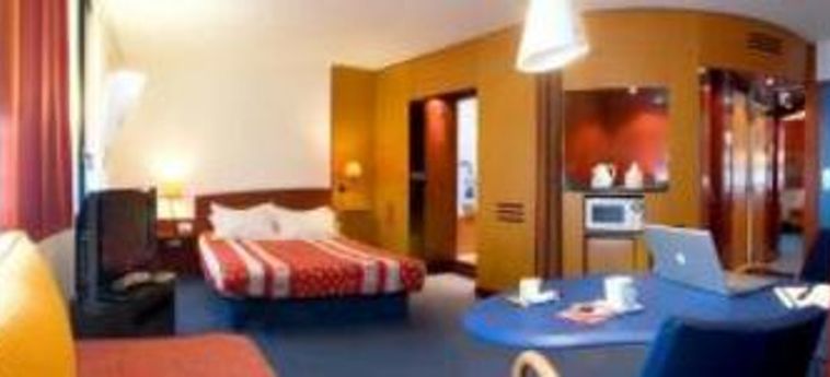 Hotel Suite Novotel Lille Europe:  LILLE