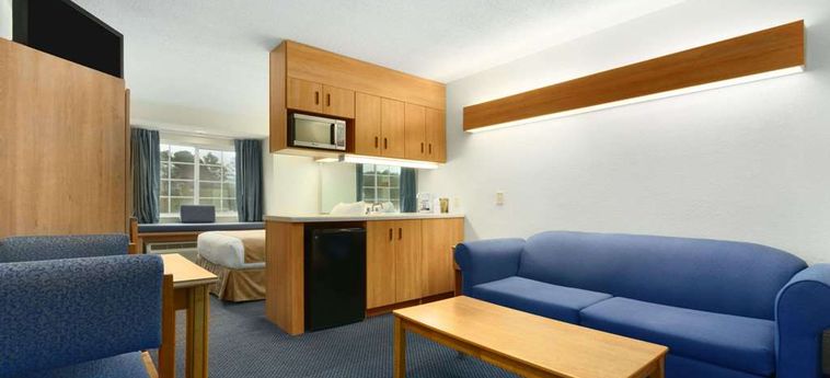 Hotel Microtel Inn & Suites By Wyndham Lillington:  LILLINGTON (NC)
