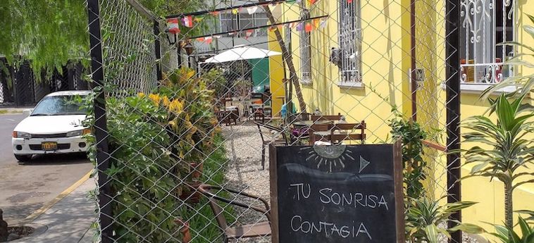 Hotel Urpi Backpacker:  LIMA