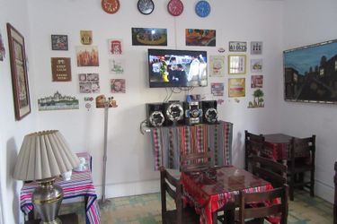 Hotel Urpi Backpacker:  LIMA