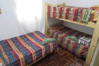 Hotel Urpi Backpacker:  LIMA