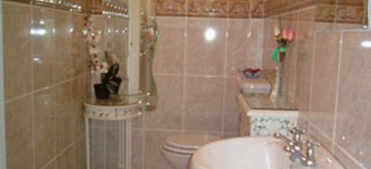 Hotel Moyrhee:  LIMERICK