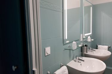 Hotel Hôtel De Paris:  LIMOGES