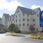 HOLIDAY INN EXPRESS & SUITES LINCOLN EAST - WHITE MOUNTAINS 3 Stars