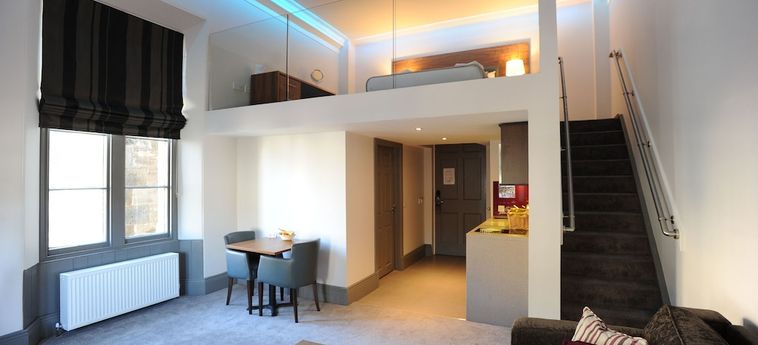 Hotel Court Residence:  LINLITHGOW