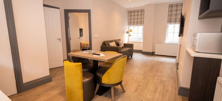 Hotel Court Residence:  LINLITHGOW