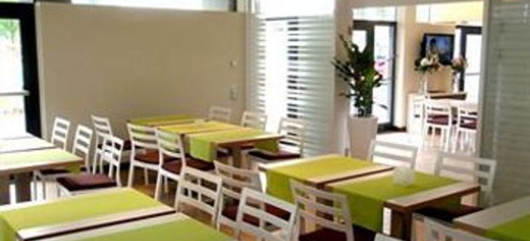 Hotel Harry's Home Linz Urfahr Linz: Foto 