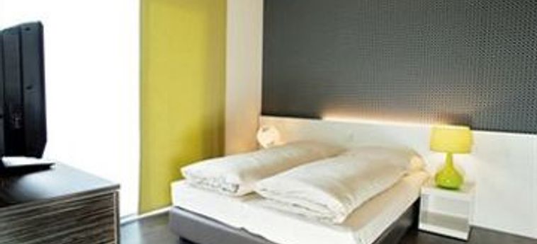 Hotel Harry's Home Linz Urfahr Linz: Foto 