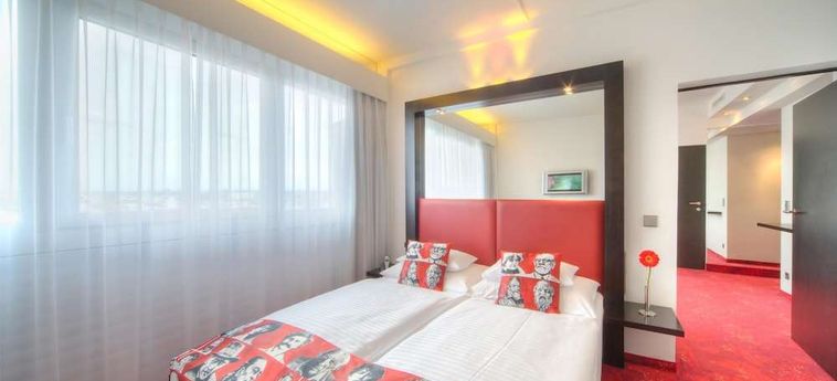 Hotel Arcotel Nike:  LINZ
