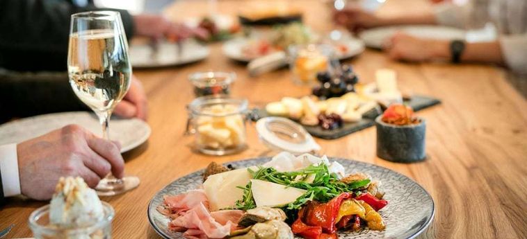 Hotel Arcotel Nike:  LINZ