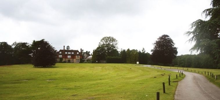 CHAMPNEYS FOREST MERE 4 Sterne