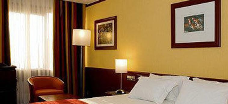 Hotel Holiday Inn Lisbon - Continental:  LISBOA