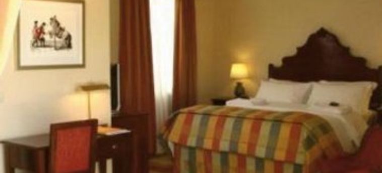 Hotel Portobay Marques:  LISBOA