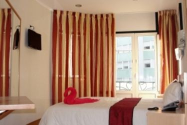 Hotel Residencial Vila Nova:  LISBON