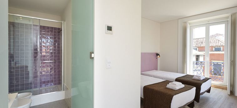Portugal Ways Santos Azulejos Apartments:  LISBON