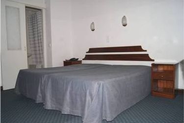 Hotel Residencial Caravela:  LISBON