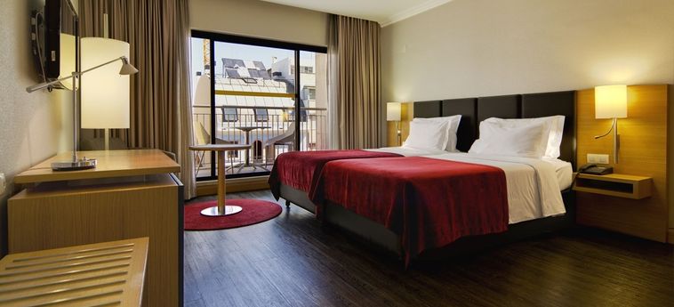 Hotel Sana Reno:  LISBON